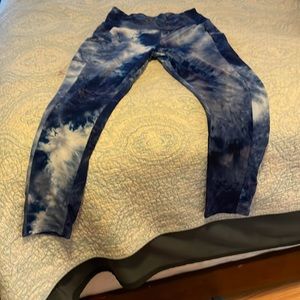 True craft side pocket leggings